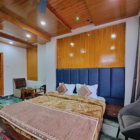 Wow Hotels Green View Далхаузи Экстерьер фото