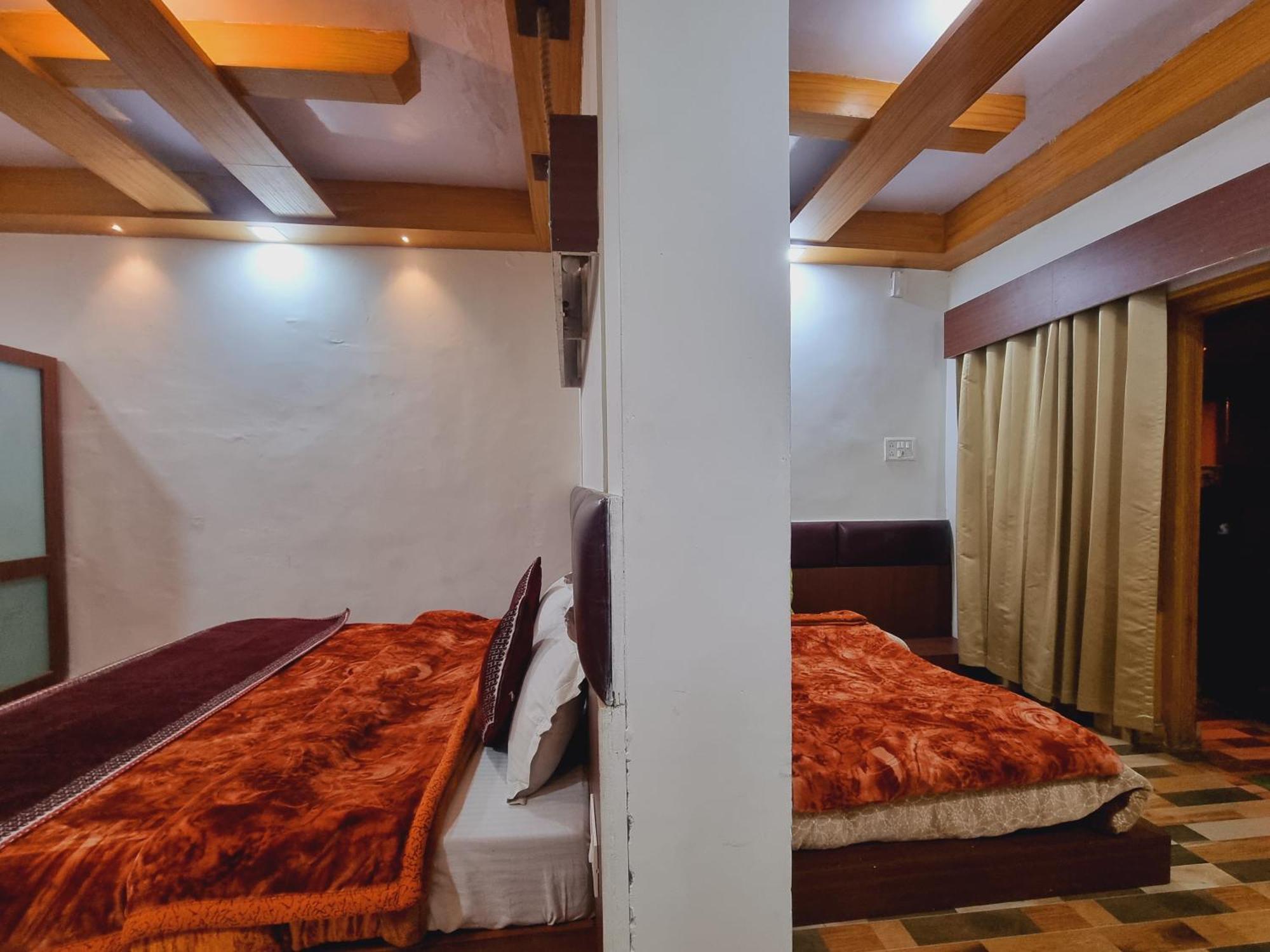 Wow Hotels Green View Далхаузи Экстерьер фото